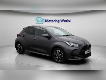Used Toyota Yaris 2021 for sale - 76121800: Photo 2