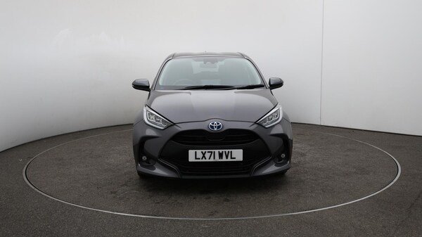 Used Toyota Yaris 2021 for sale - 76121800: Photo 39