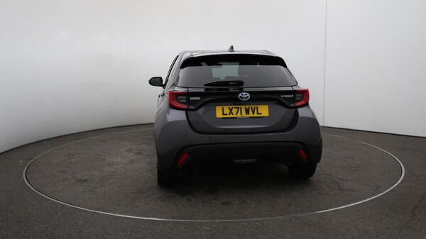 Used Toyota Yaris 2021 for sale - 76121800: Photo 58