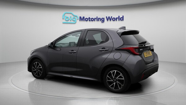 Used Toyota Yaris 2021 for sale - 76121800: Photo 6