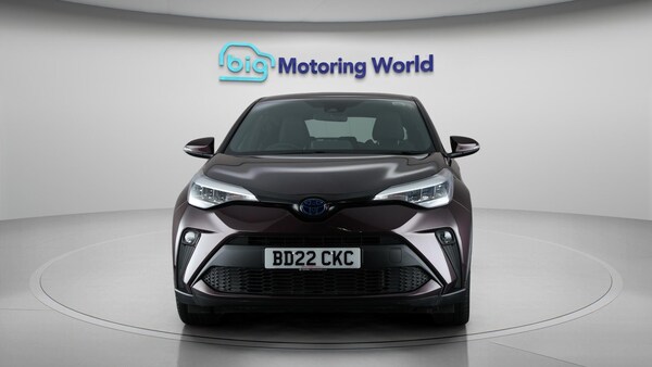 Used Toyota C-HR 2022 for sale - 76072059: Photo 3