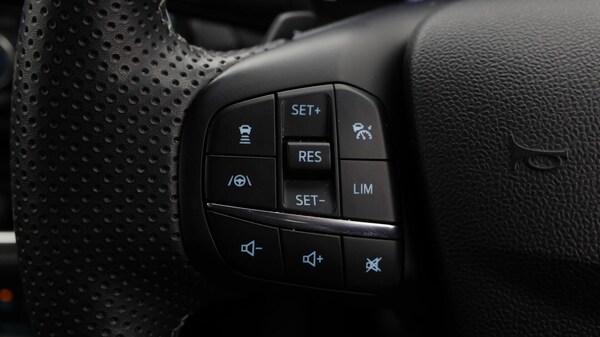 Used Ford Puma 2021 for sale - 76259811: Photo 24