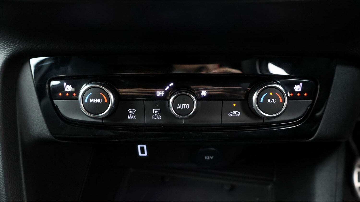 Used Vauxhall Corsa for sale - 77181745: Photo 12