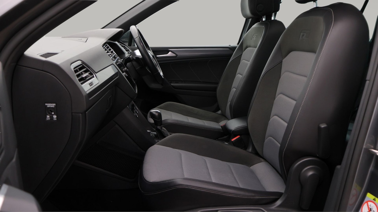 Used Volkswagen Tiguan 2019 for sale - 77700854: Photo 14