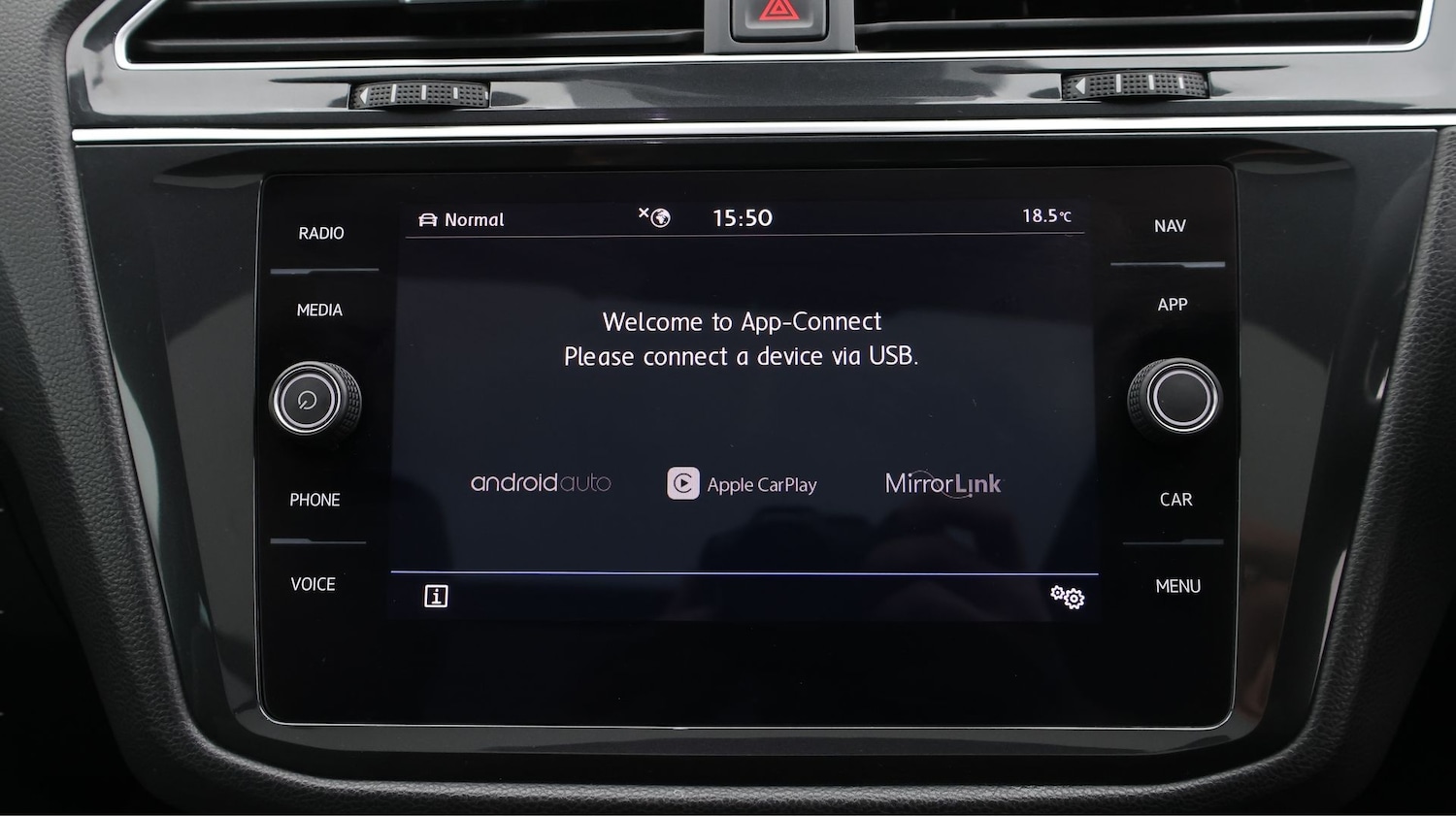 Used Volkswagen Tiguan 2019 for sale - 77700854: Photo 25