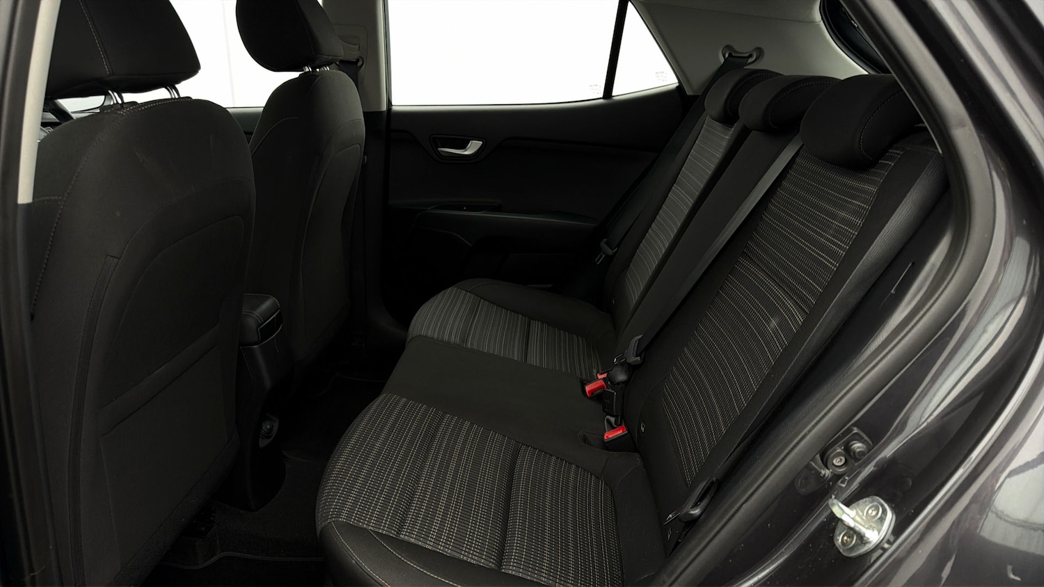 Used Kia Stonic 2019 for sale - 78004191: Photo 15