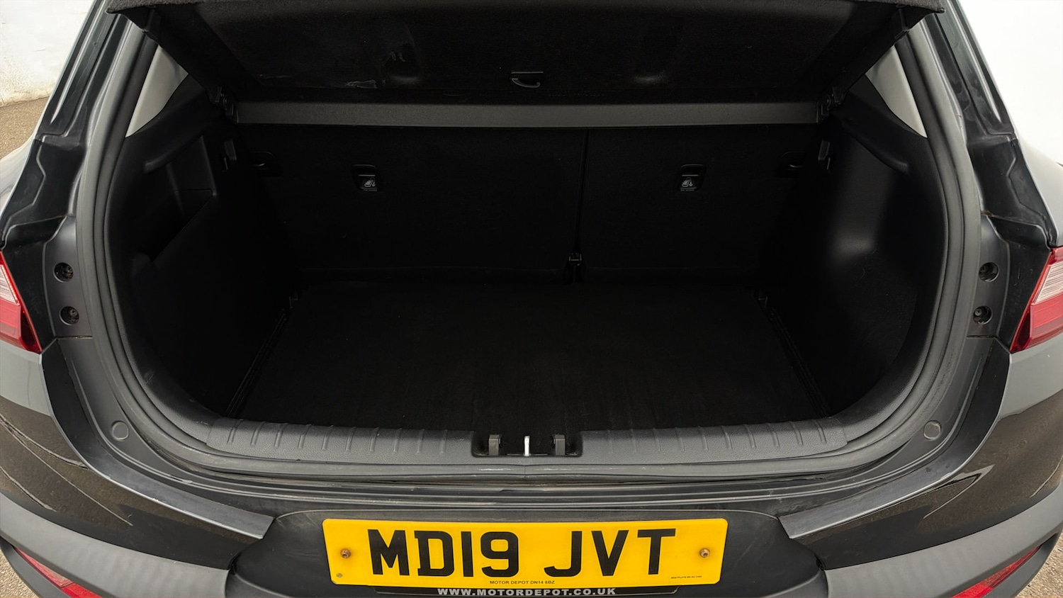 Used Kia Stonic 2019 for sale - 78004191: Photo 16