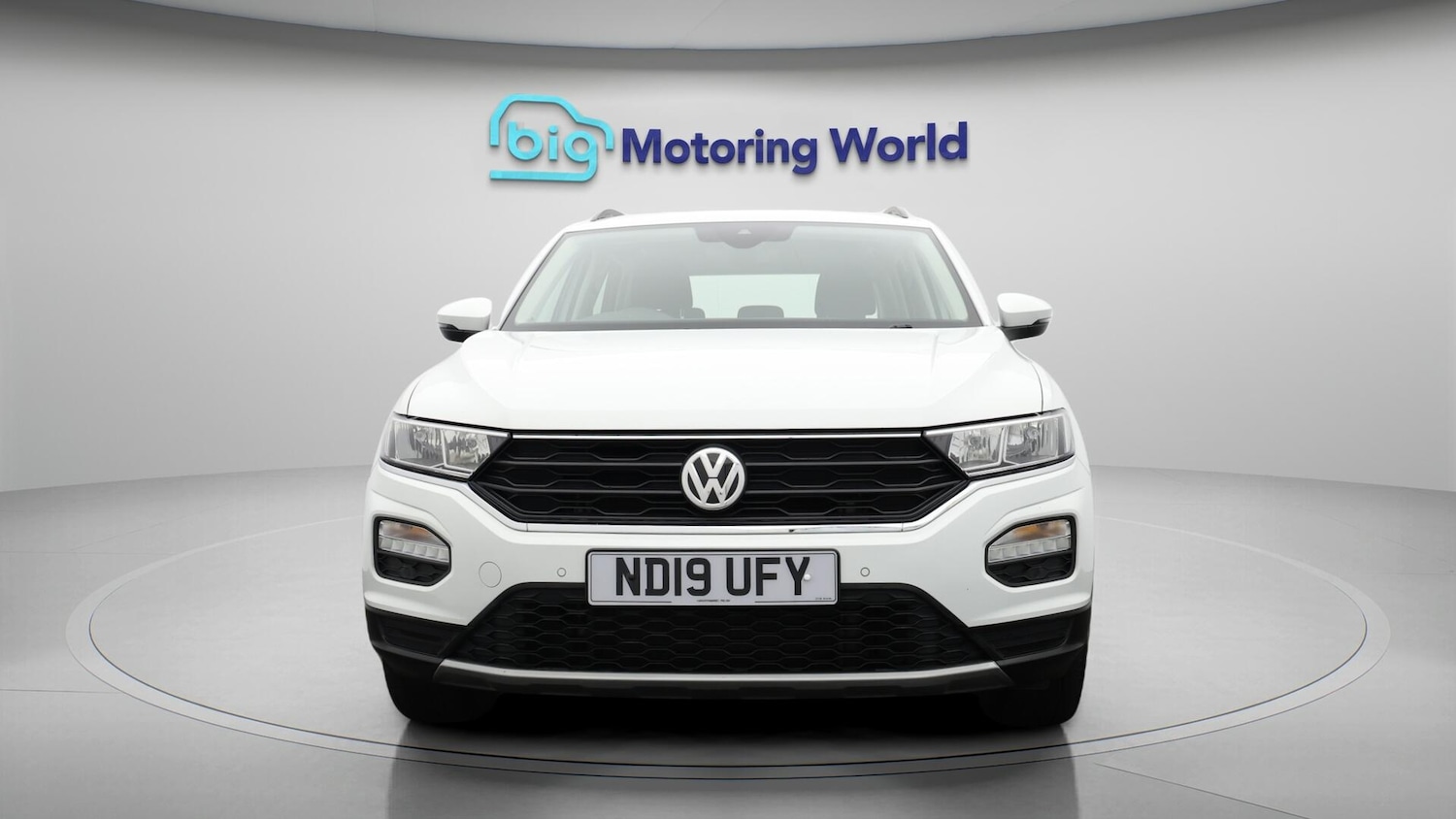 Used Volkswagen T-Roc 2019 for sale - 76671426: Photo 3