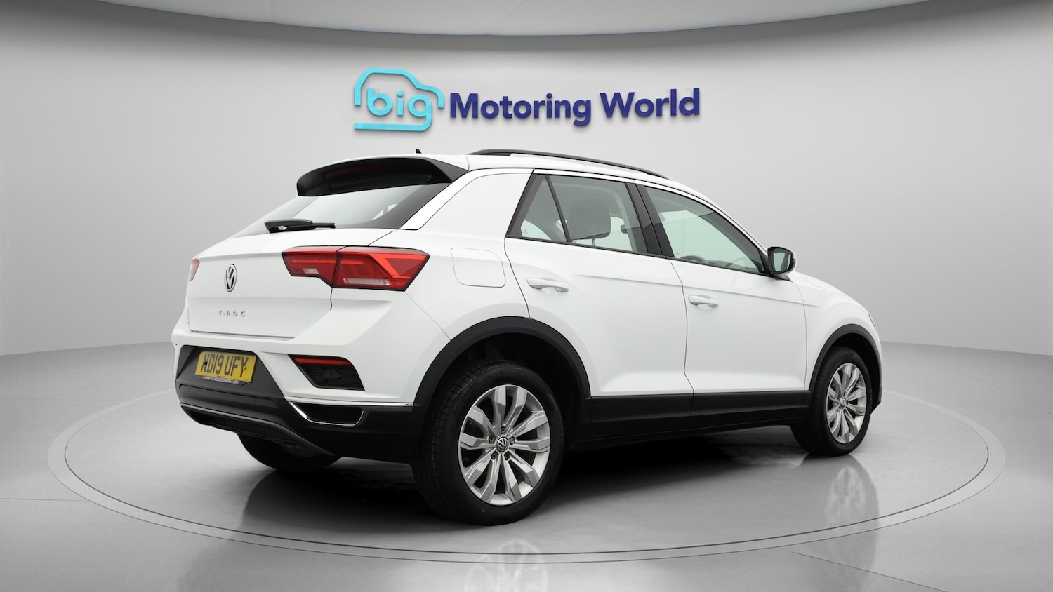 Used Volkswagen T-Roc 2019 for sale - 76671426: Photo 8