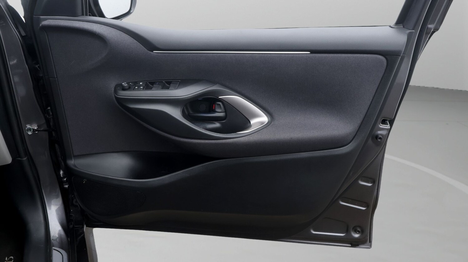 Used Toyota Yaris 2022 for sale - 77249139: Photo 15