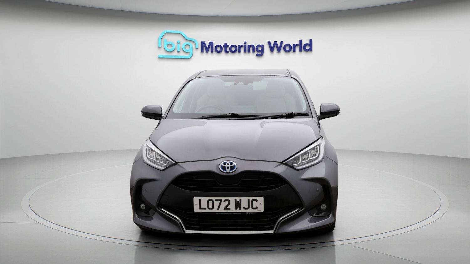 Used Toyota Yaris 2022 for sale - 77249139: Photo 2