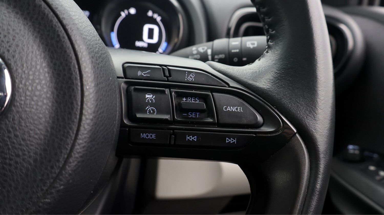 Used Toyota Yaris 2022 for sale - 77249139: Photo 22