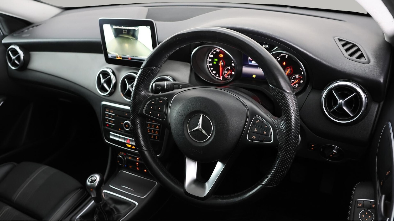 Used Mercedes-Benz GLA 2019 for sale - 76377367: Photo 10