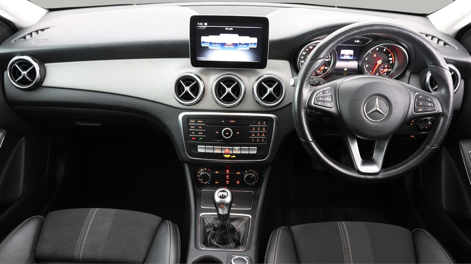 Used Mercedes-Benz GLA 2019 for sale - 76377367: Photo 13