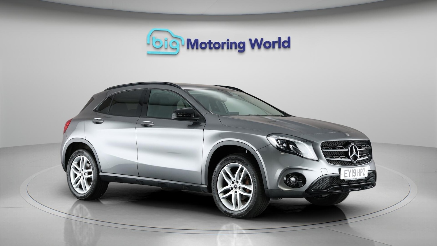 Used Mercedes-Benz GLA 2019 for sale - 76377367: Photo 2