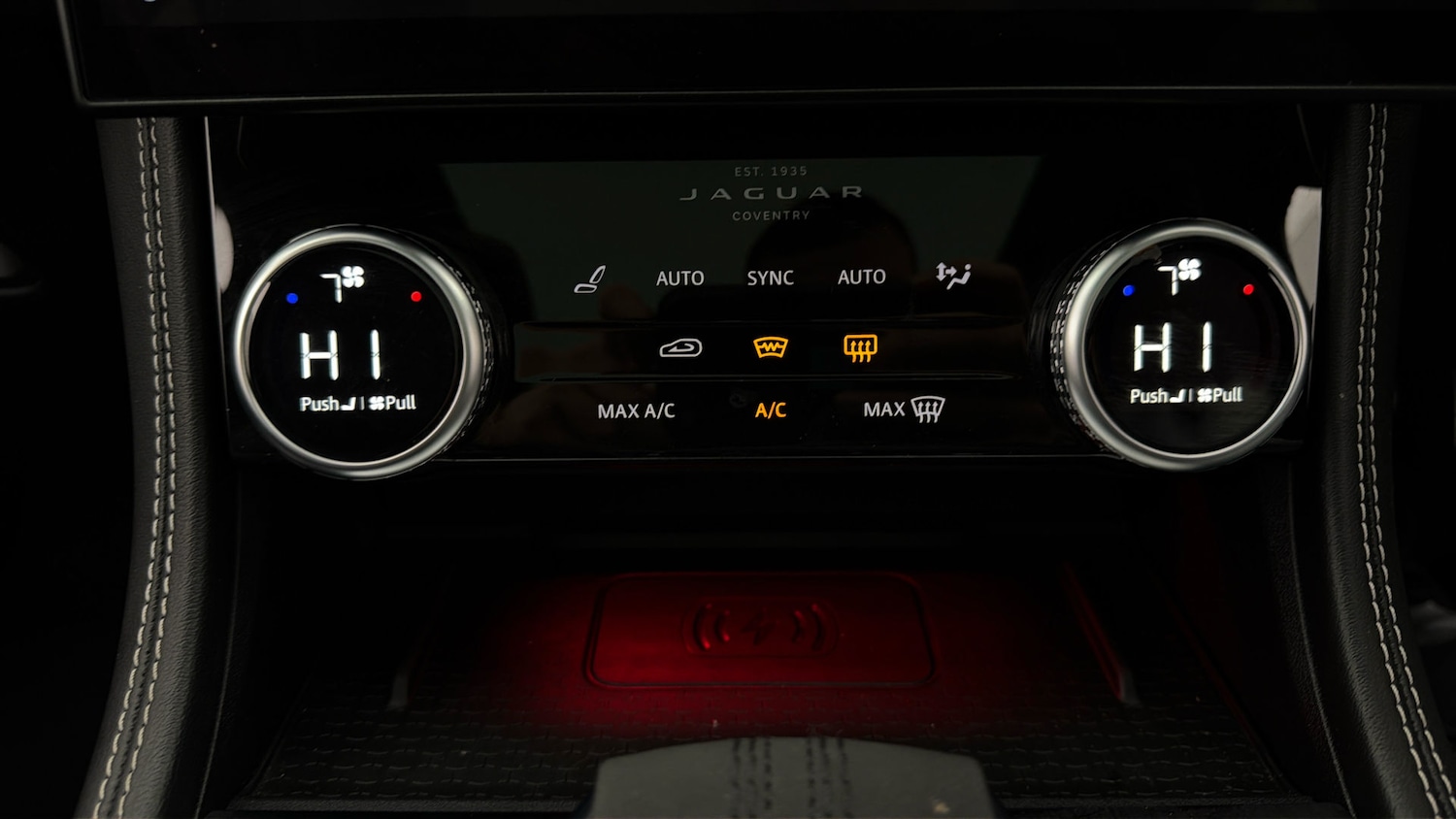 Used Jaguar F-Pace 2023 for sale - 78197419: Photo 11