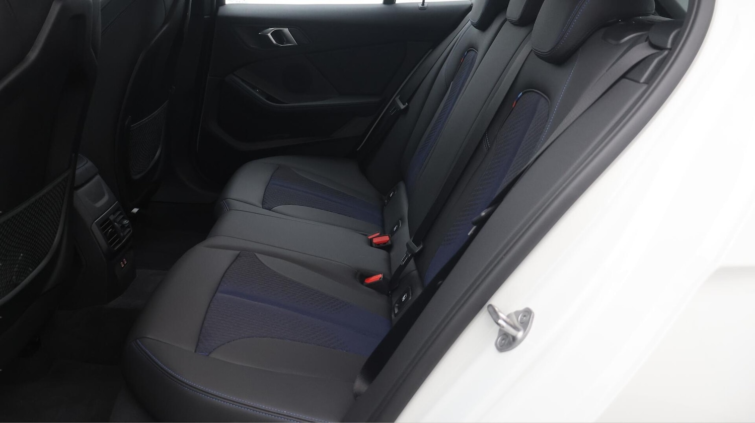 Used BMW 1 Series 2023 for sale - 76634116: Photo 17