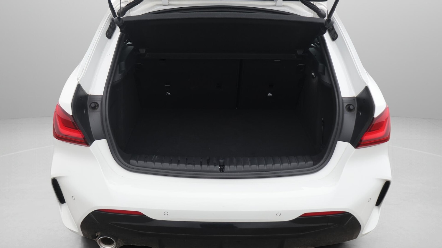 Used BMW 1 Series 2023 for sale - 76634116: Photo 18