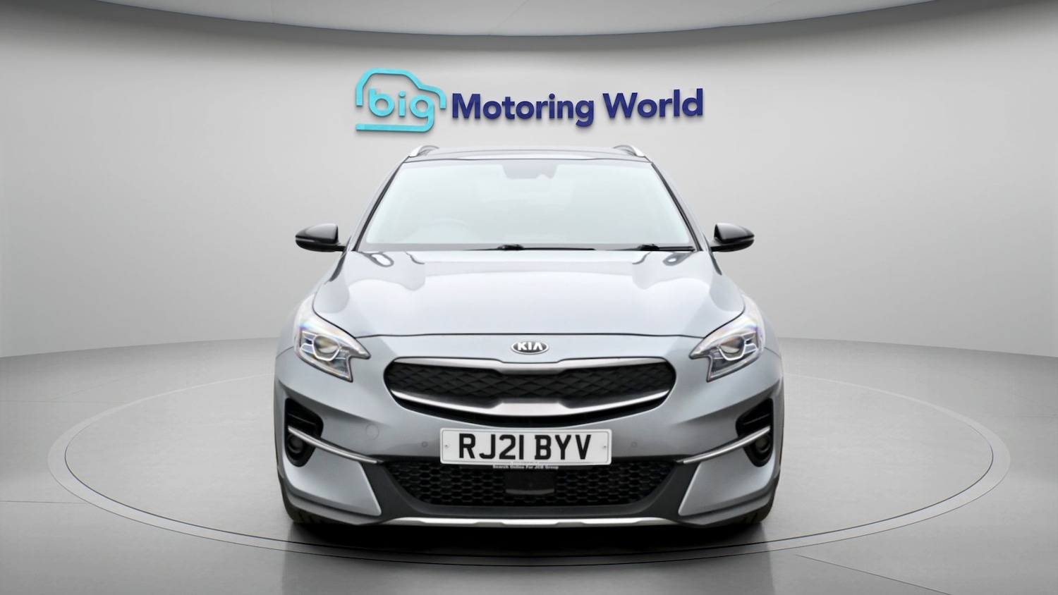 Used Kia XCeed 2021 for sale - 77965769: Photo 2