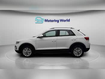 Used Volkswagen T-Roc 2023 for sale - 79345094: Photo