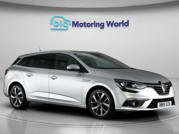 Used Renault Megane 2019 for sale - 76250919: Photo 1