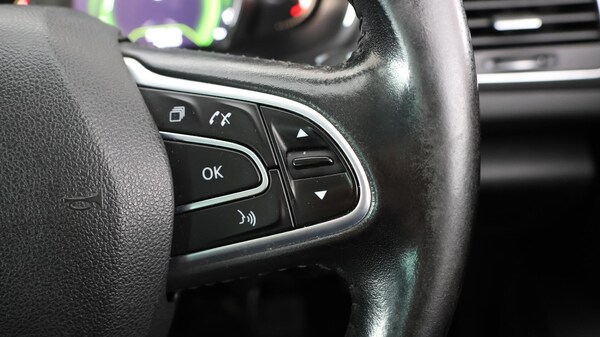 Used Renault Megane 2019 for sale - 76250919: Photo 24