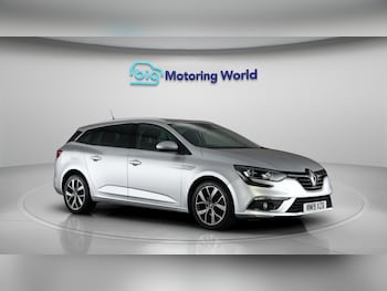 Used Renault Megane 2019 for sale - 76250919: Photo 2