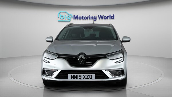 Used Renault Megane 2019 for sale - 76250919: Photo 3