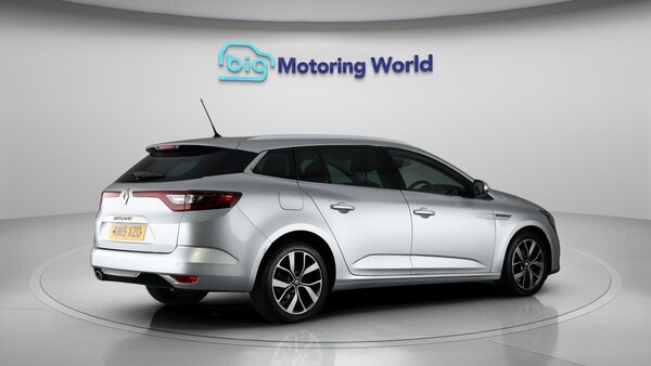 Used Renault Megane 2019 for sale - 76250919: Photo 8