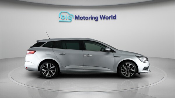 Used Renault Megane 2019 for sale - 76250919: Photo 9