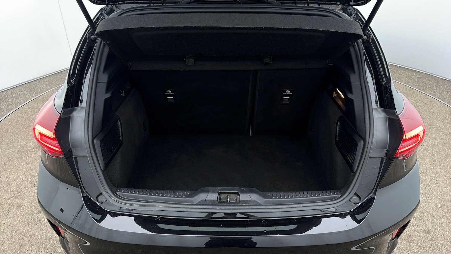 Used Ford Focus 2023 for sale - 77997533: Photo 16