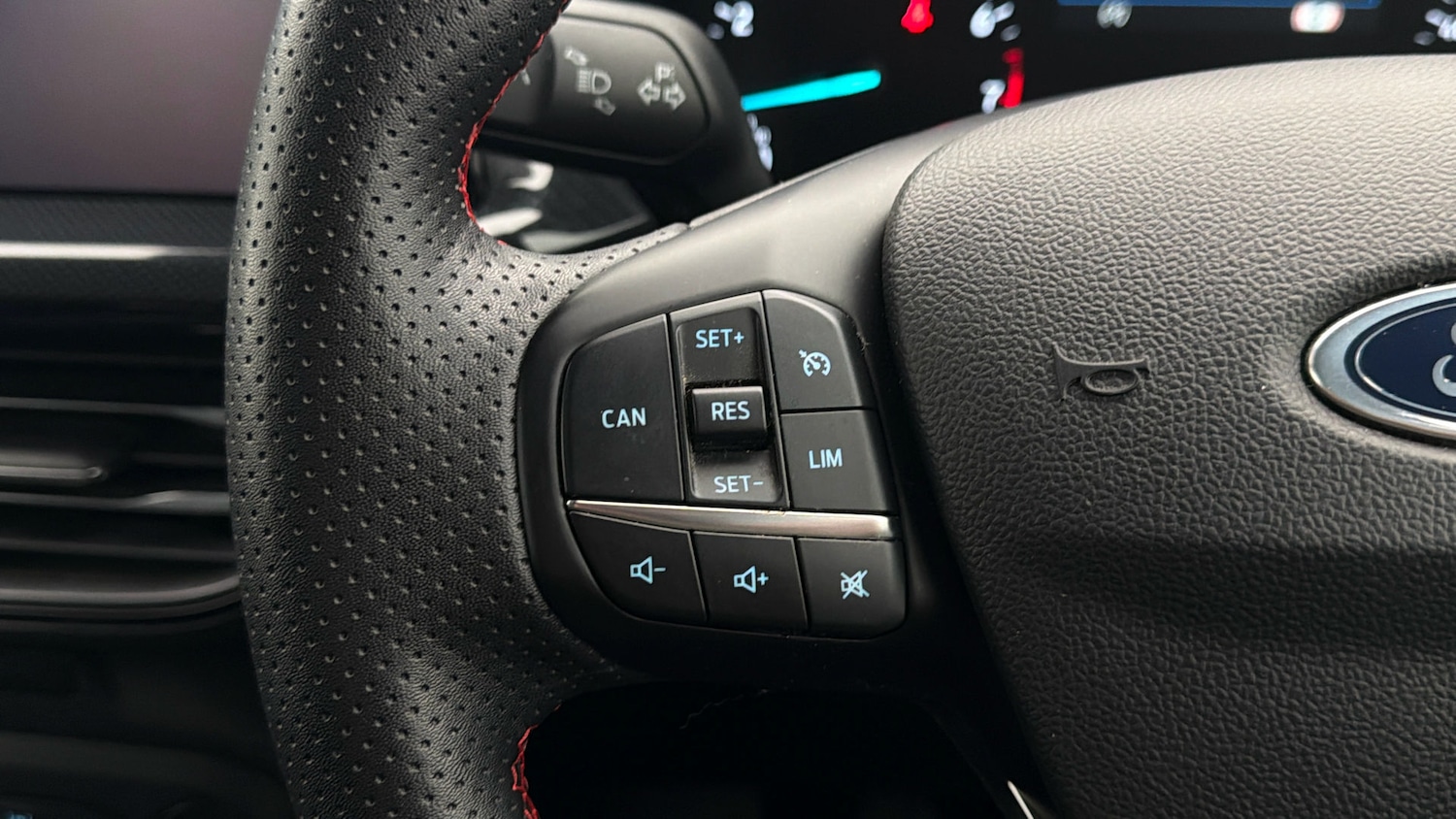 Used Ford Focus 2023 for sale - 77997533: Photo 23