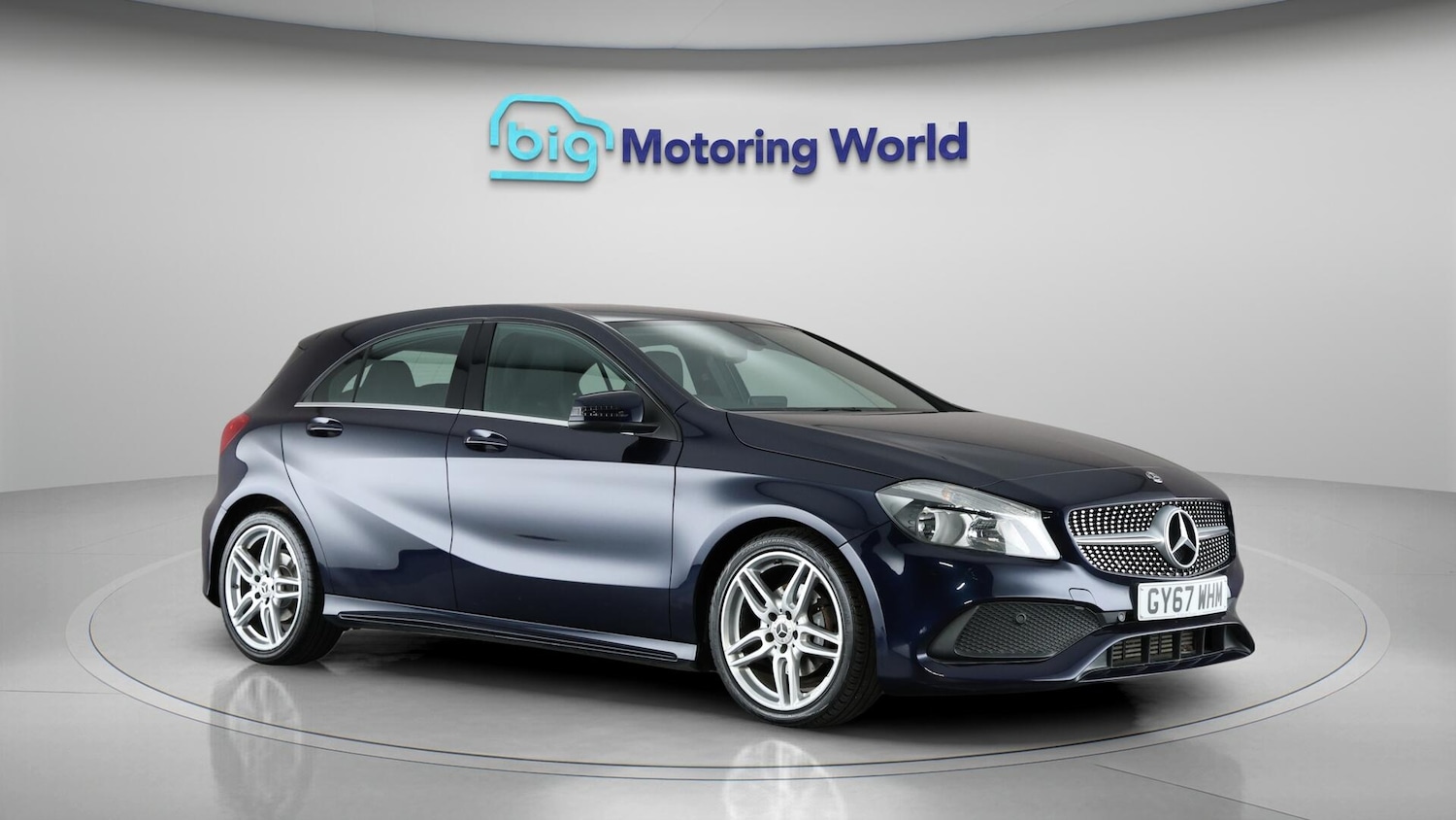 Used Mercedes-Benz A-Class 2017 for sale - 76765726: Photo 2