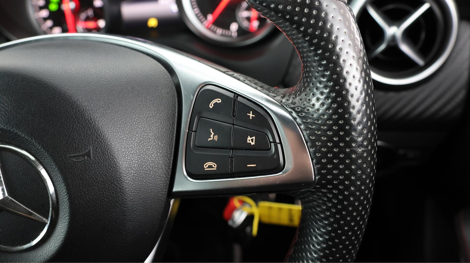 Used Mercedes-Benz A-Class 2017 for sale - 76765726: Photo 25