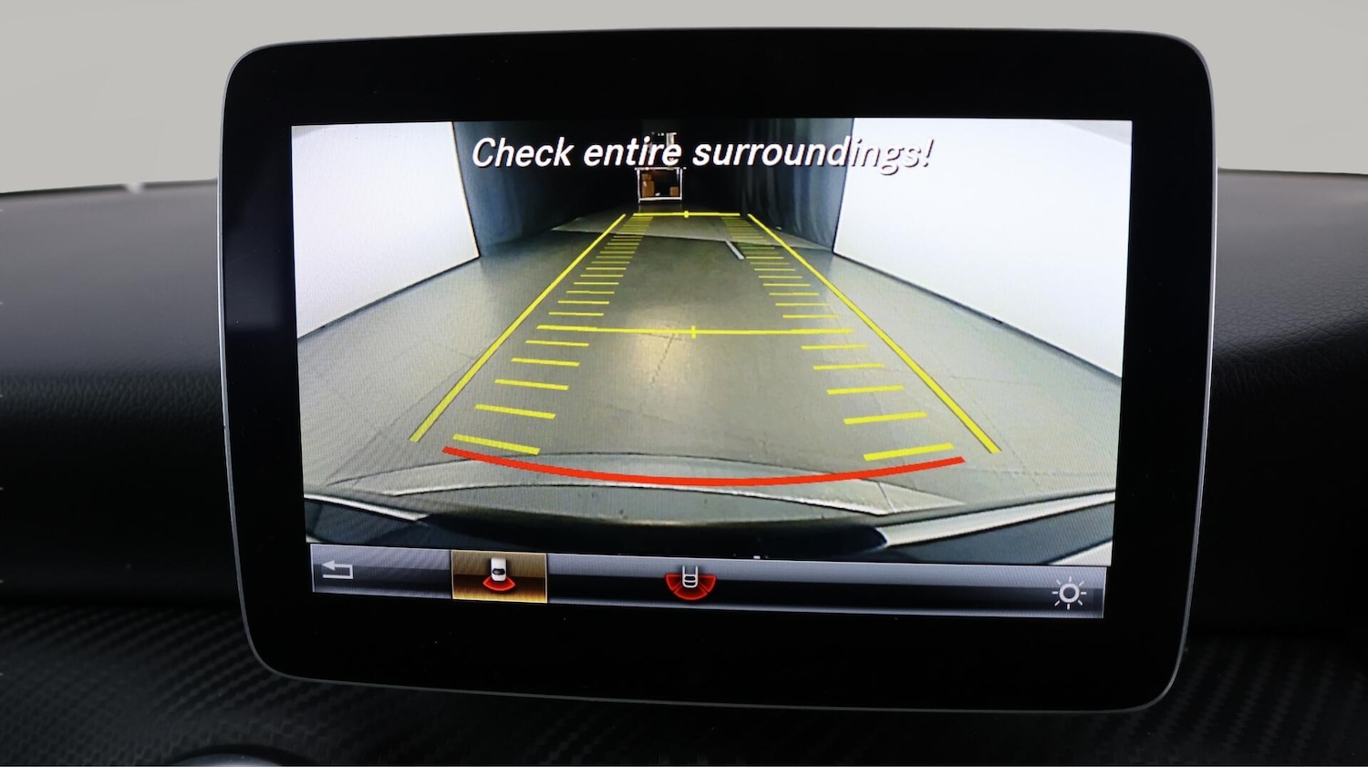 Used Mercedes-Benz A-Class 2017 for sale - 76765726: Photo 26