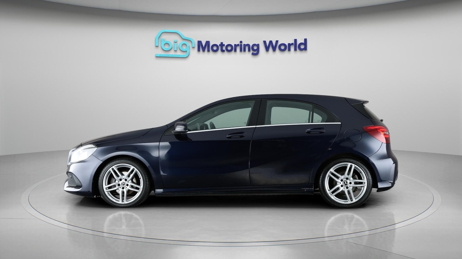 Used Mercedes-Benz A-Class 2017 for sale - 76765726: Photo 5