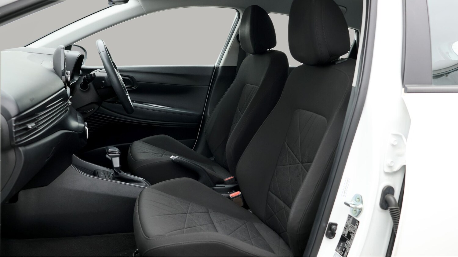 Used Hyundai BAYON 2022 for sale - 77181591: Photo 14