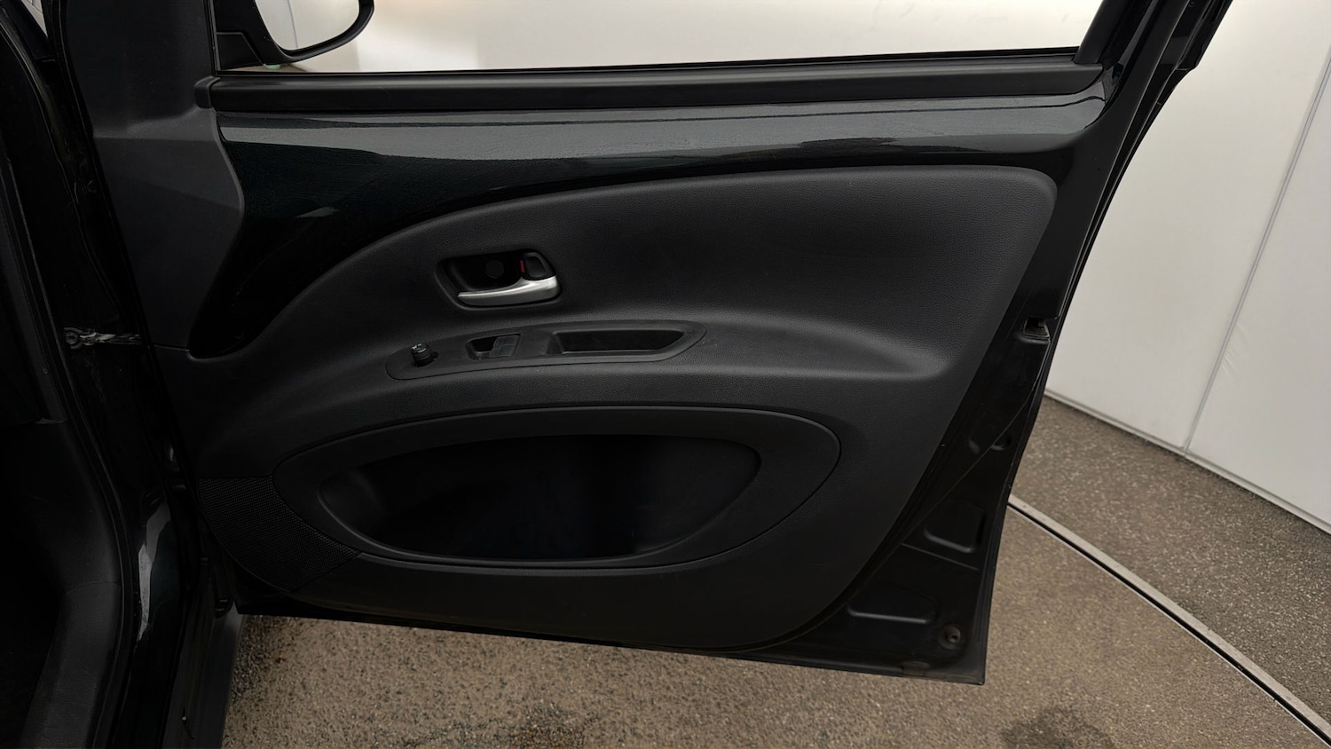 Used Toyota Aygo X 2023 for sale - 77963727: Photo 14