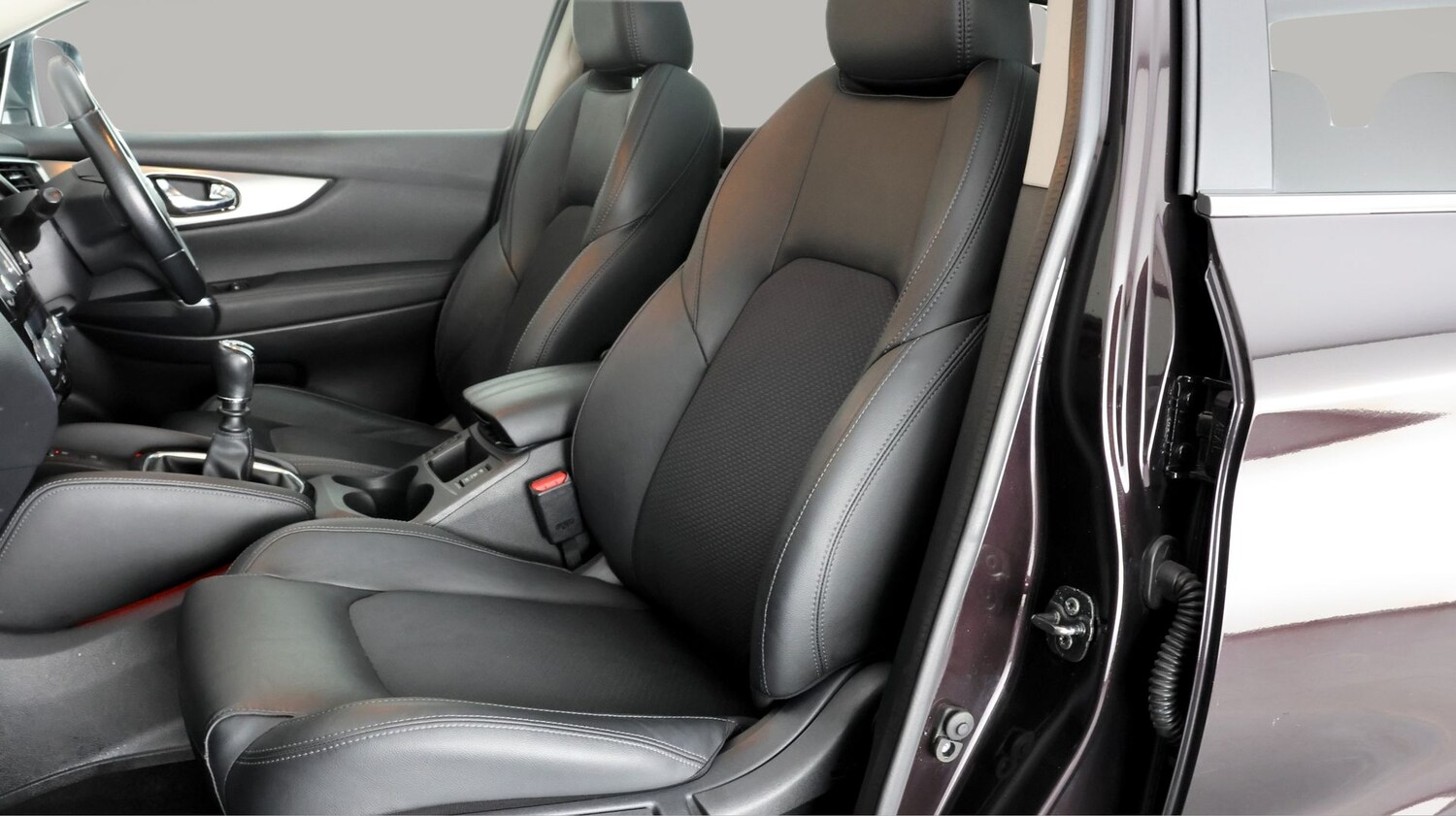 Used Nissan Qashqai 2017 for sale - 77618487: Photo 14