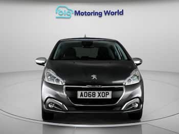 Used Peugeot 208 2018 for sale - 79527235: Photo