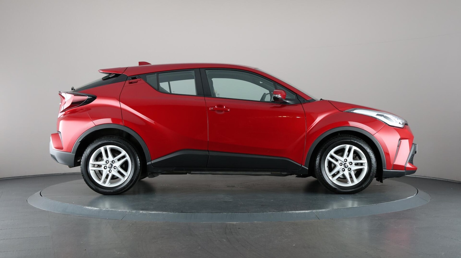 Used Toyota C-HR 2022 for sale - 76619586: Photo 61