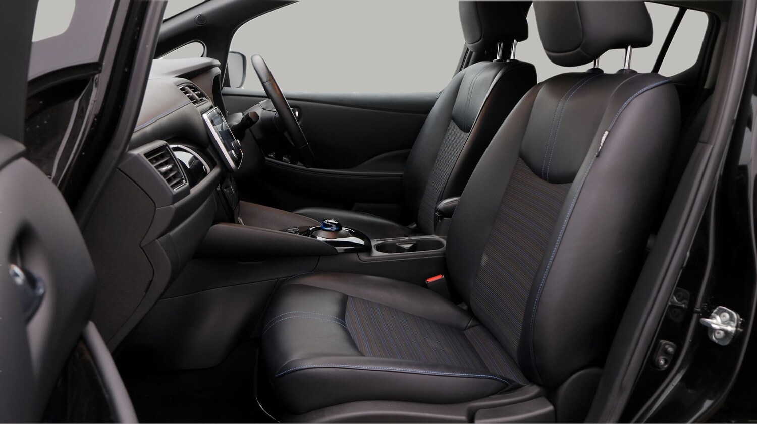 Used Nissan Leaf for sale - 77517362: Photo 14