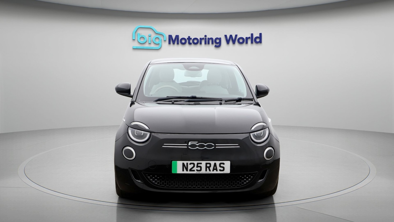 Used Fiat 500e 2023 for sale - 77669116: Photo 2