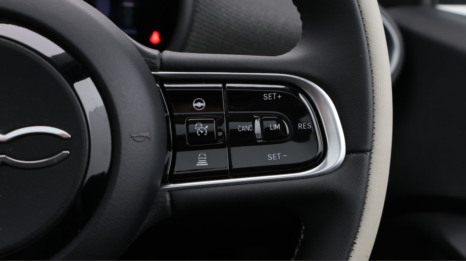 Used Fiat 500e 2023 for sale - 77669116: Photo 21