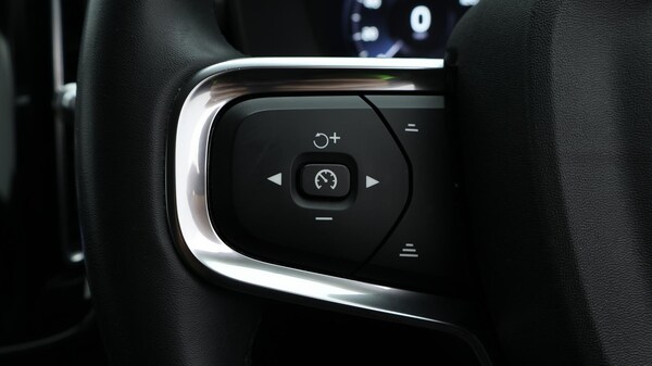 Used Volvo XC40 2021 for sale - 76295661: Photo 23