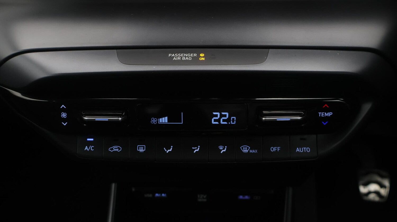 Used Hyundai BAYON 2021 for sale - 76260528: Photo 13