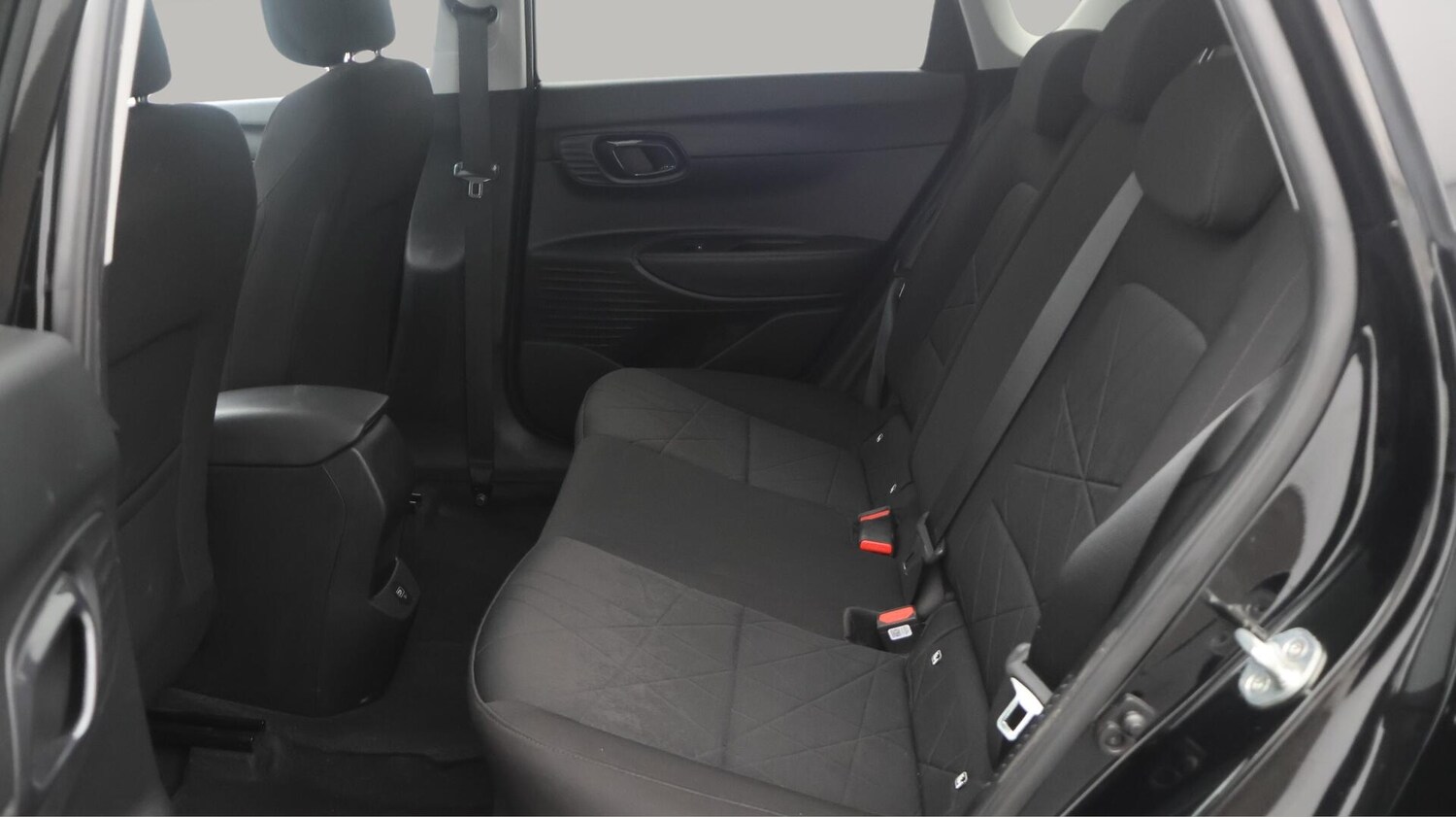 Used Hyundai BAYON 2021 for sale - 76260528: Photo 17