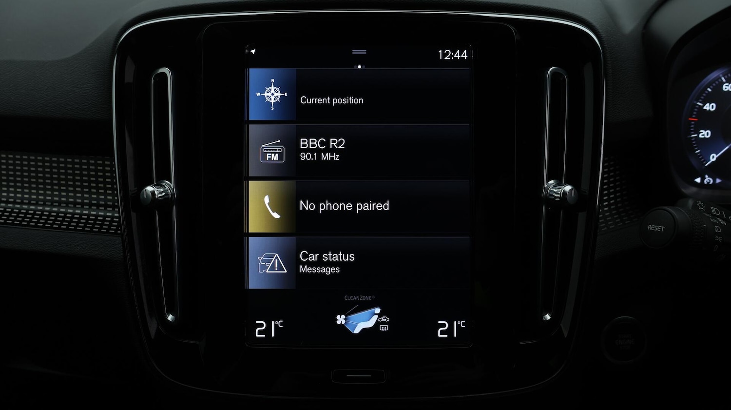 Used Volvo XC40 2021 for sale - 76388241: Photo 11