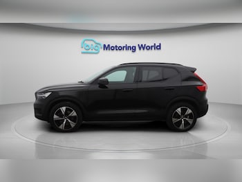 Used Volvo XC40 2021 for sale - 76388241: Photo