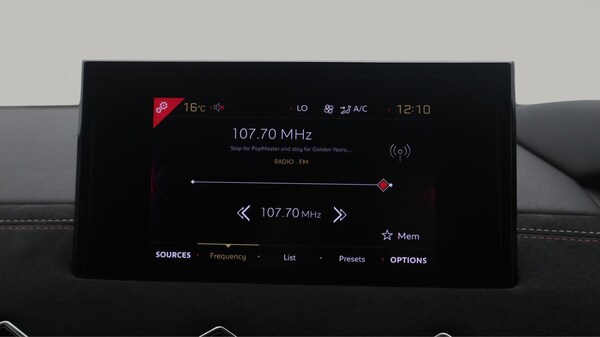Used DS Automobiles DS 3 Crossback 2021 for sale - 76260241: Photo 12